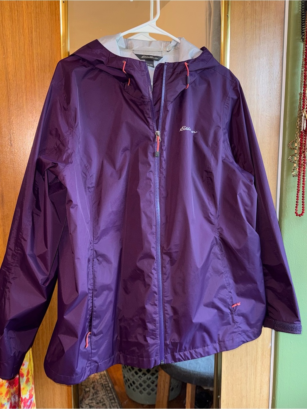 Eddie Bauer Purple Hooded Packable Rain Shell Jacket